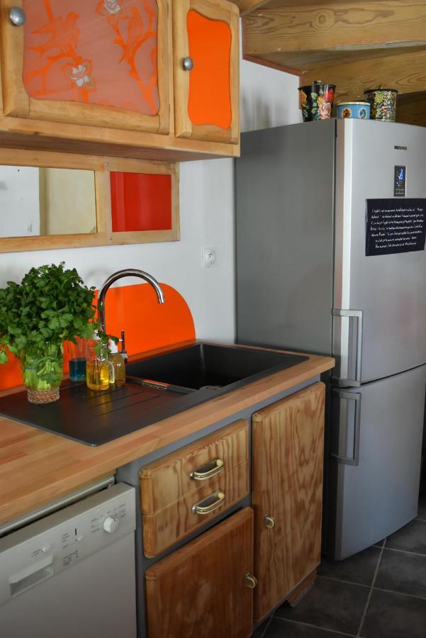 L'Heureux Bazar Villa Saint-Nectaire Bagian luar foto